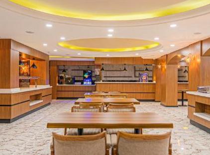 RIOS BEACH HOTEL تورنگار
