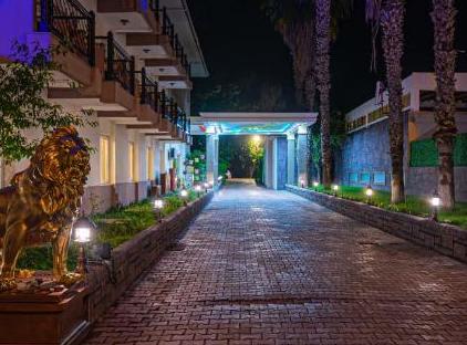 RIOS BEACH HOTEL تورنگار
