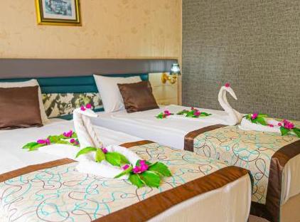 RIOS BEACH HOTEL تورنگار