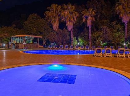 RIOS BEACH HOTEL تورنگار