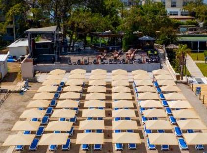 RIOS BEACH HOTEL تورنگار