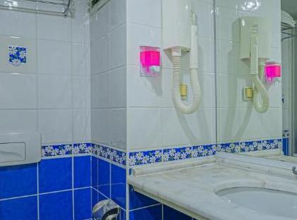RIOS BEACH HOTEL تورنگار