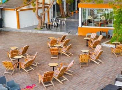 RIOS BEACH HOTEL تورنگار