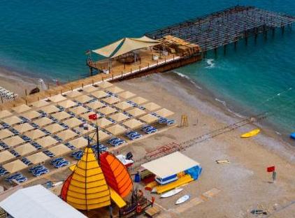 RIOS BEACH HOTEL تورنگار