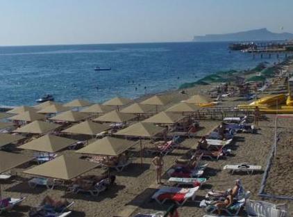 RIOS BEACH HOTEL تورنگار
