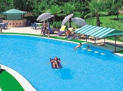 RIOS BEACH HOTEL تورنگار