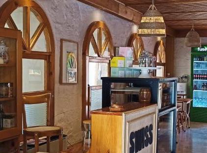 Swiss Eviniz Hotel تورنگار