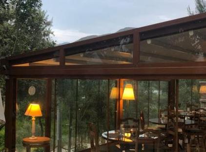 Swiss Eviniz Hotel تورنگار
