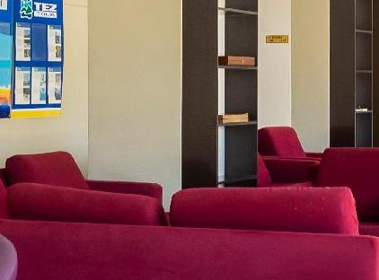 Tal Beach Hotel تورنگار