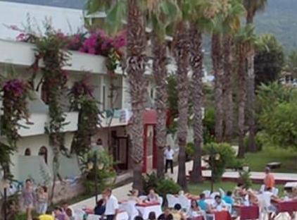 Tal Beach Hotel تورنگار