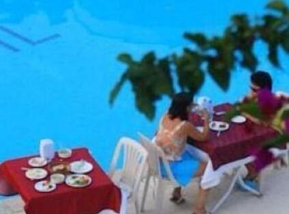 Tal Beach Hotel تورنگار
