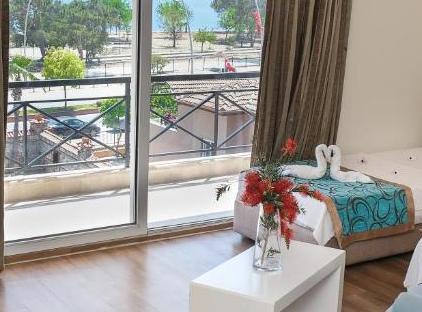 Beldibi Beach Hotel تورنگار