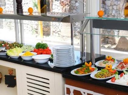 Beldibi Beach Hotel تورنگار