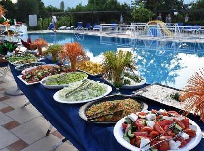 Ares Blue Hotel تورنگار