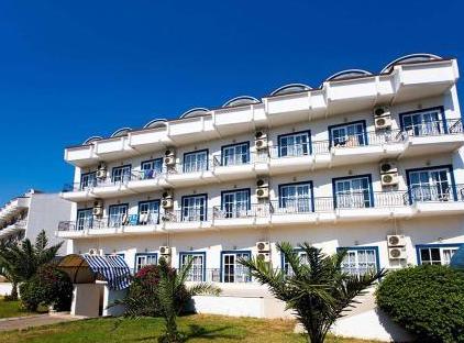 Ares Blue Hotel تورنگار
