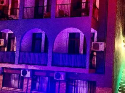 LATİNO HOTEL تورنگار