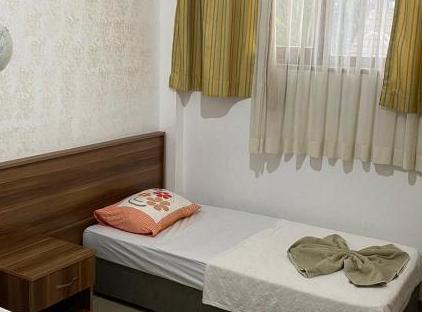LATİNO HOTEL تورنگار
