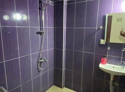 LATİNO HOTEL تورنگار