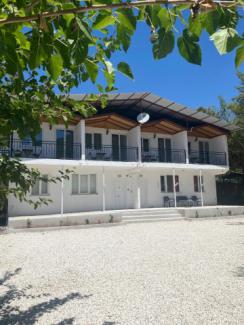 Aley's Home Apart