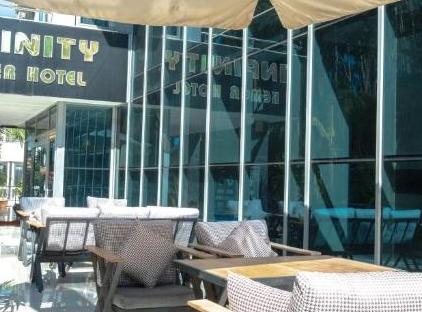 Infinity Hotel Kemer تورنگار
