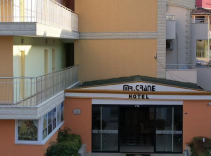 Mr Crane Hotel تورنگار