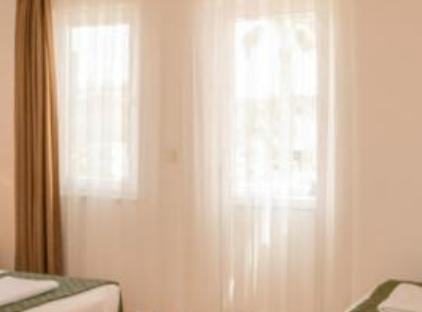 Malibu Garden Resort Hotel تورنگار