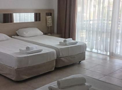 Malibu Garden Resort Hotel تورنگار