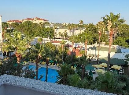 Malibu Garden Resort Hotel تورنگار