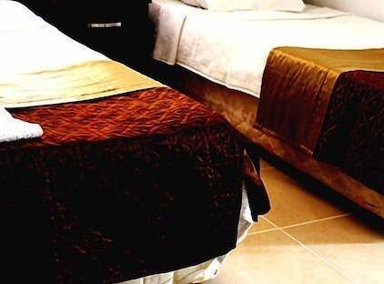 Lara Palace Hotel تورنگار