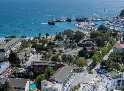 Sea Front Pansiyon تورنگار