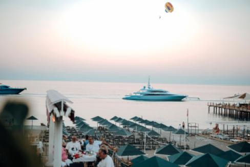 Alleria Belport Beach Hotel