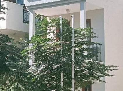 London House Hotel تورنگار