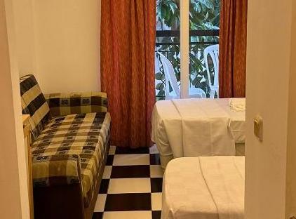 London House Hotel تورنگار
