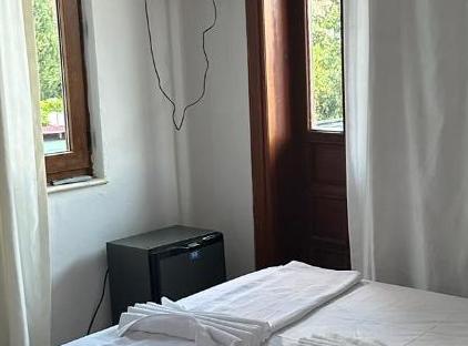 London House Hotel تورنگار