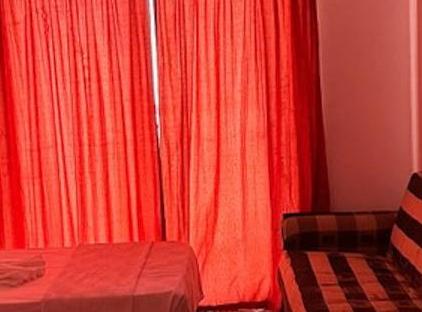 London House Hotel تورنگار