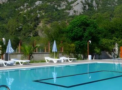 APELLA HOTEL تورنگار
