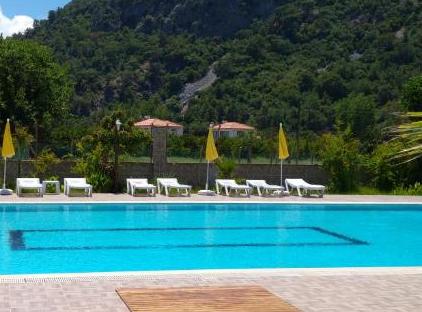 APELLA HOTEL تورنگار