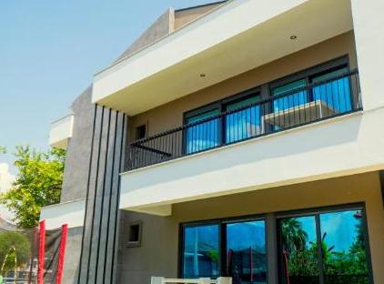 Sweet Home Kemer Apartments تورنگار