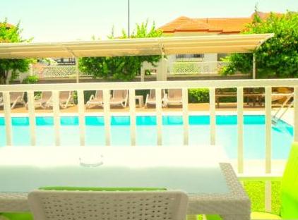 Sweet Home Kemer Apartments تورنگار