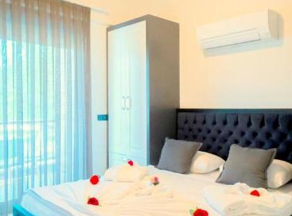 Sweet Home Kemer Apartments تورنگار