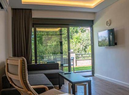Sweet Home Kemer Apartments تورنگار