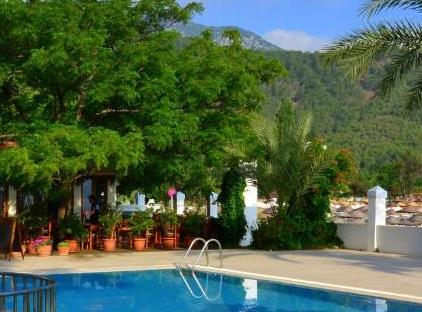 Ford Hotel تورنگار