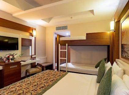 Viking Star Hotel تورنگار
