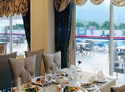 Viking Star Hotel تورنگار