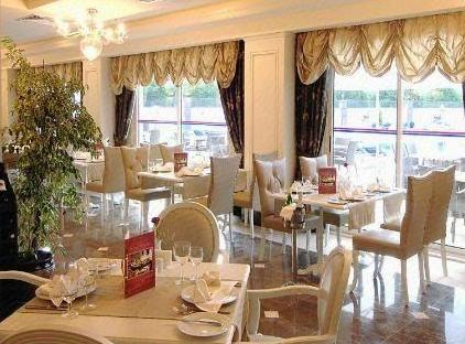 Viking Star Hotel تورنگار