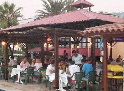 Kemer Hotel. تورنگار