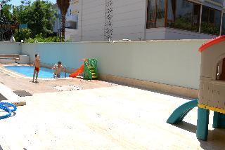 Kemer Hotel. تورنگار