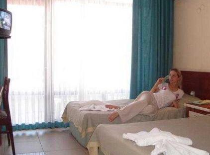 Kemer Hotel. تورنگار
