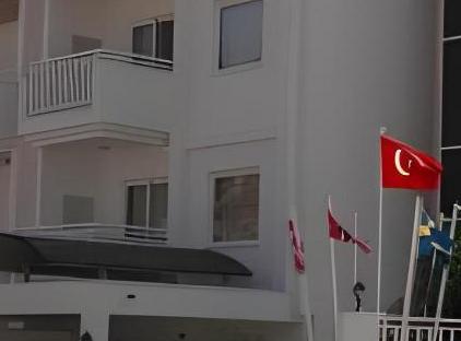 Viking Suite Hotel تورنگار