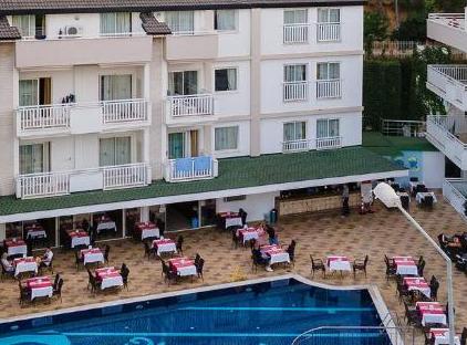 Viking Suite Hotel تورنگار